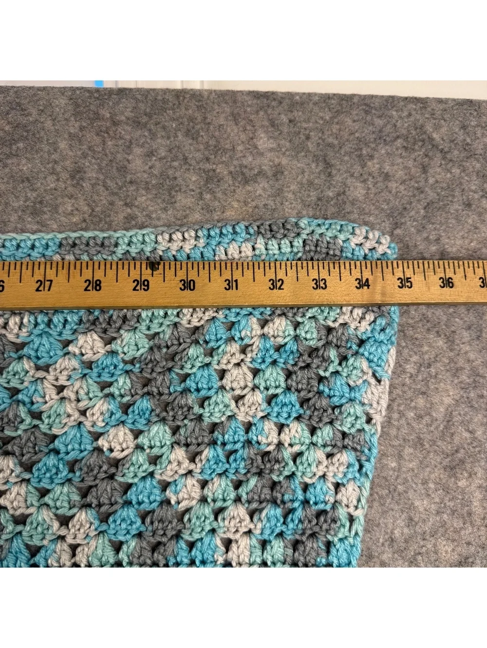 Handmade Crochet C2C Design Blanket Blue Green Gray Granny Stitch 41 x 33 990